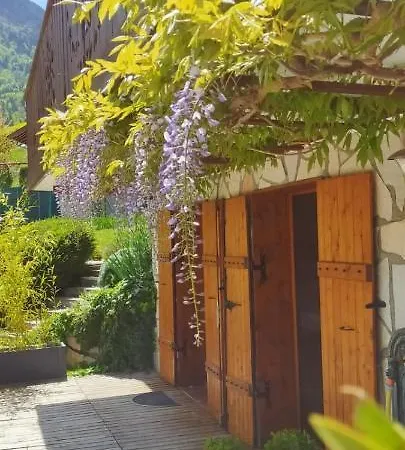 Annecy-lake And Mountains - Savoie France Apartment Saint-Jorioz